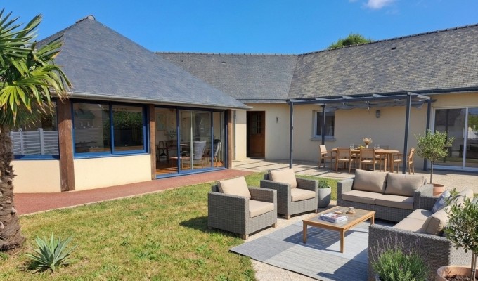 Tréogat, Maison en Viager Occupé – Homme de 66 ans – Bouquet de 48 200 € + Rente de 420 €