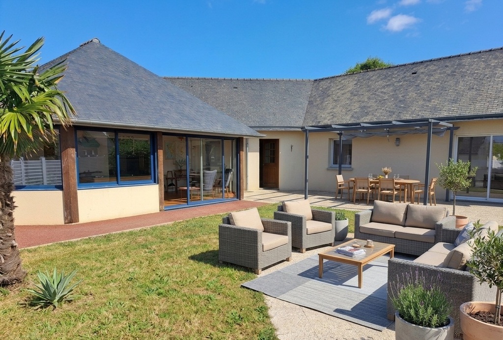 Tréogat, Maison en Viager Occupé – Homme de 66 ans – Bouquet de 48 200 € + Rente de 420 €