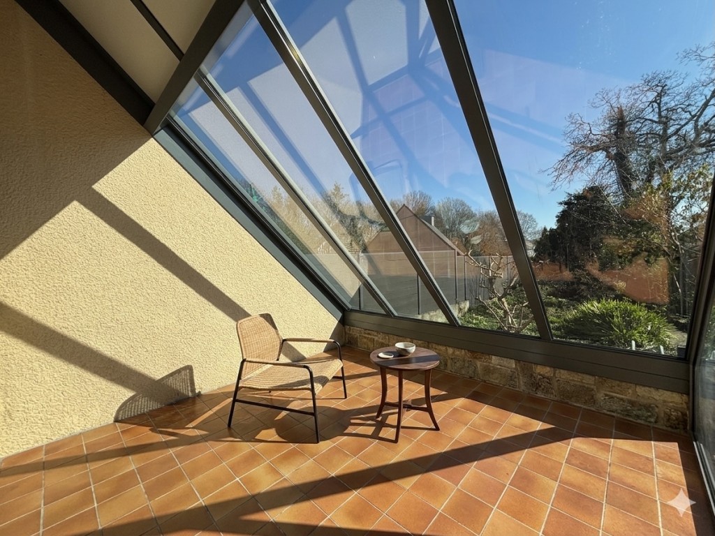 Quimper Sud – Agréable Maison de 127m2 de 4 Chambres, Bureau, Garage,Jardin & Dépendance.