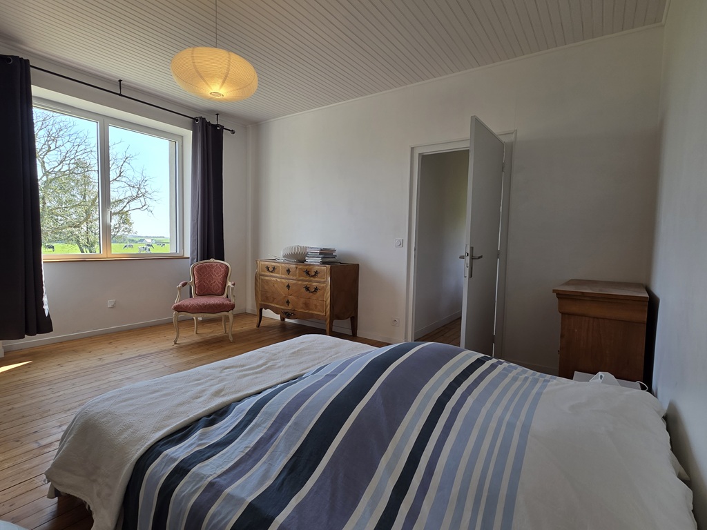 Plovan, Maison de Campagne Entièrement rénovée (163m²)Avec Jardin (2500m²) à 5 minutes des Plages de PENHORS