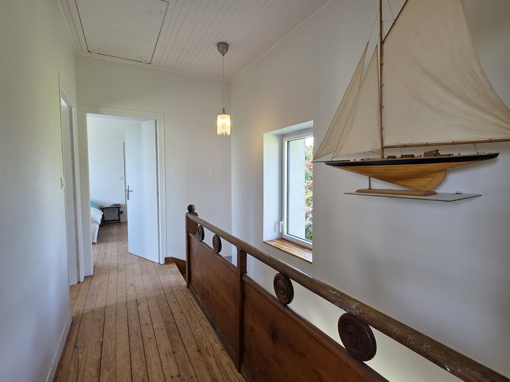 Plovan, Maison de Campagne Entièrement rénovée (163m²)Avec Jardin (2500m²) à 5 minutes des Plages de PENHORS