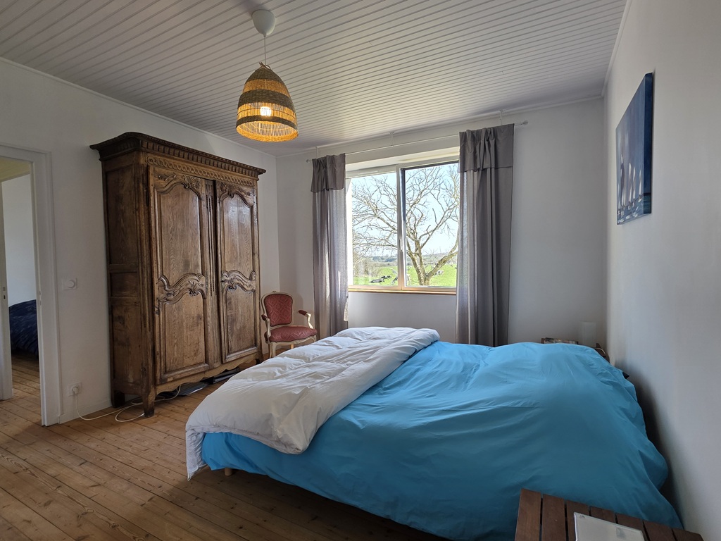 Plovan, Maison de Campagne Entièrement rénovée (163m²)Avec Jardin (2500m²) à 5 minutes des Plages de PENHORS