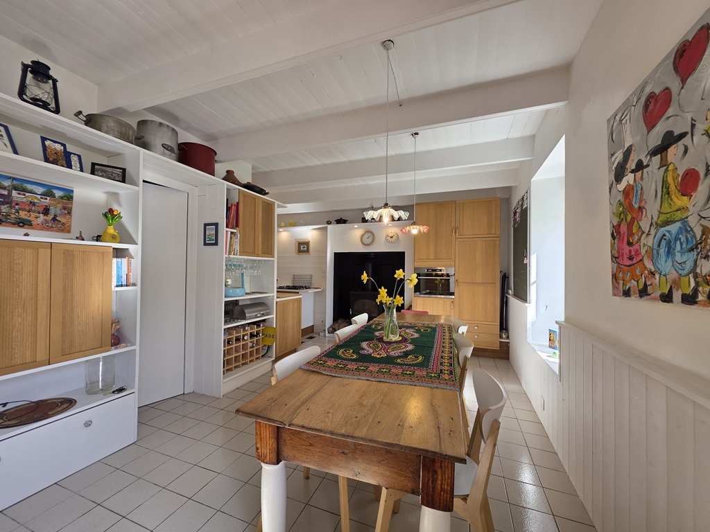 Léchiagat, au fond d’une Petite Ruelle, L’Authentique Maison de Pêcheur avec Jardin