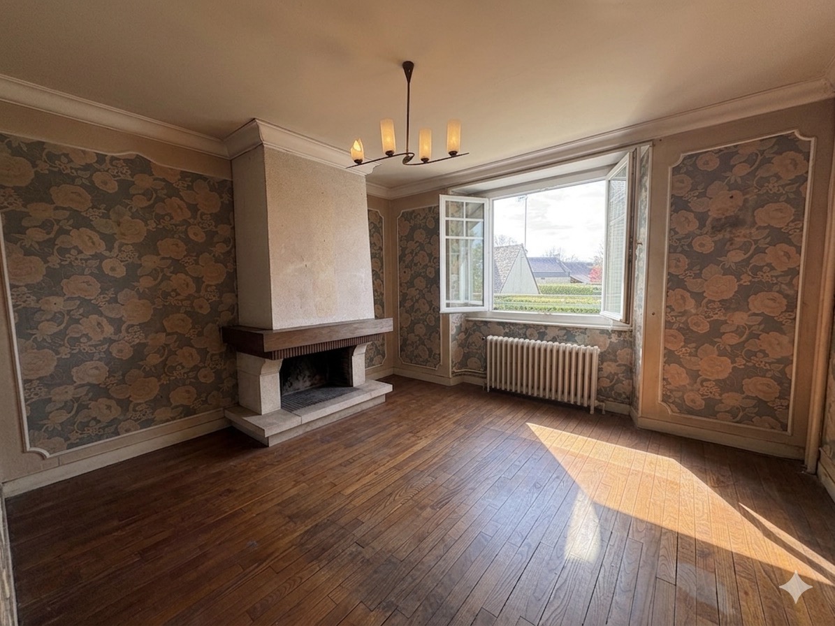 Landudal 10 min de Quimper, Maison Des Années 1950 A Rénover Entièrement Avec Garage & Jardin