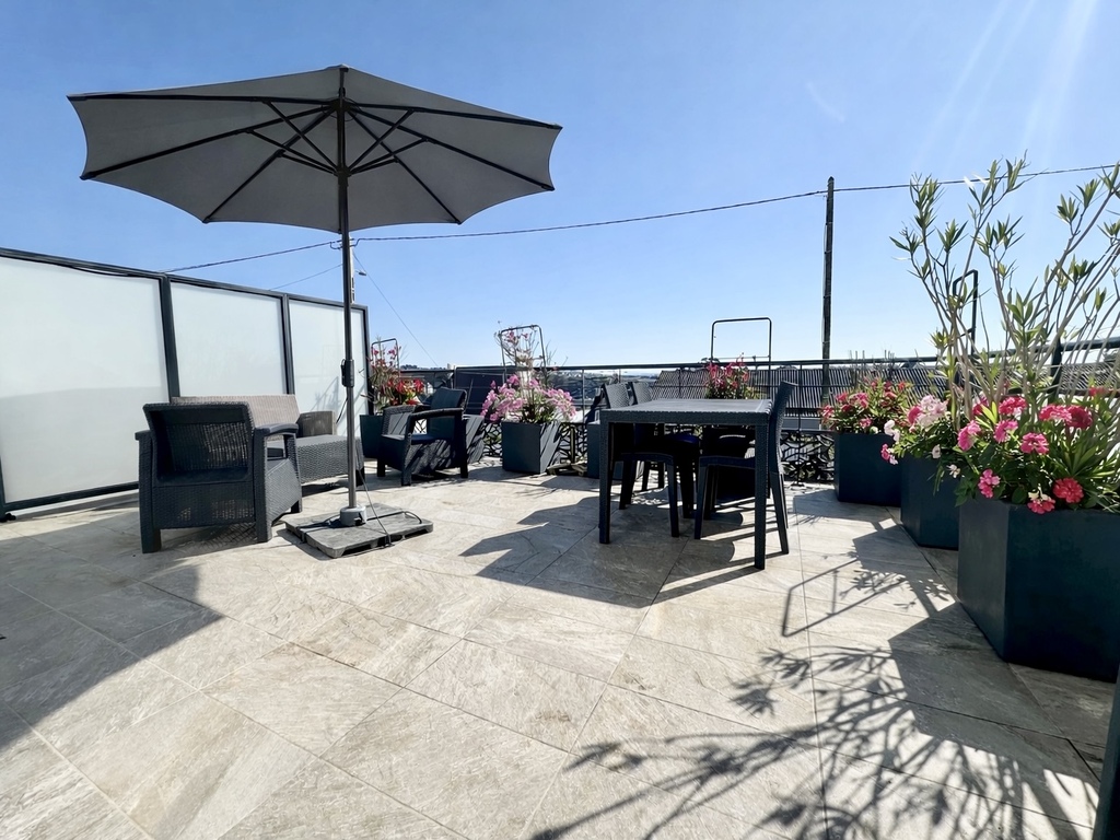 Audierne, Quartier Recherché – Maison 1993 sur Sous Sol & Terrasse Plein Sud