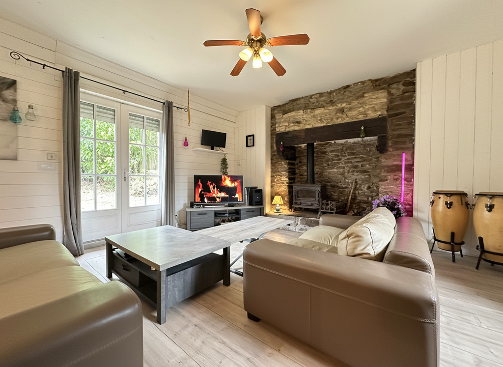 Querrien, Maison familiale de 110m² offrant une vie de Plain-Pied, Le tout sur un terrain de 1450 m².