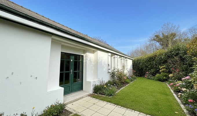 Querrien, Maison familiale de 110m² offrant une vie de Plain-Pied, Le tout sur un terrain de 1450 m².