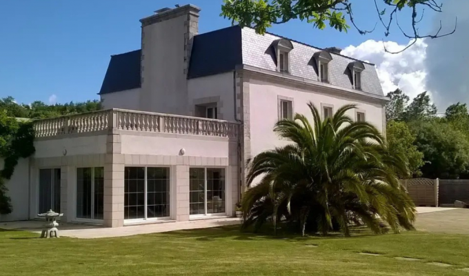 Pays Bigouden Manoir “Belle Epoque” Entièrement rebâti avec dépendances dans Son Parc de 2 hectares