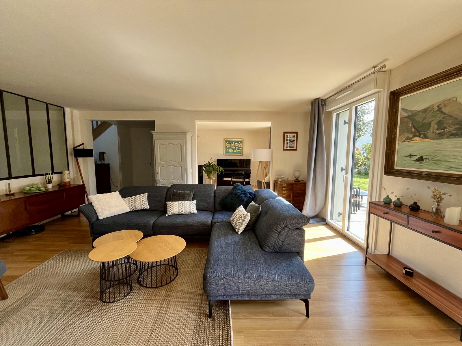 Golf de Cicé-Blossac- Volume & Prestations Pour Cette Généreuse Maison Familiale de 228 m² Au Coeur D’un Environnement Privilégié