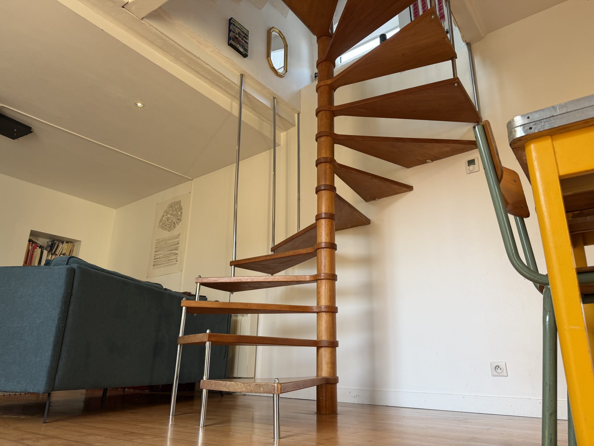 Exclusivité Agence. Quimper Emplacement Stratégique pour Maison de Ville avec Terrasse