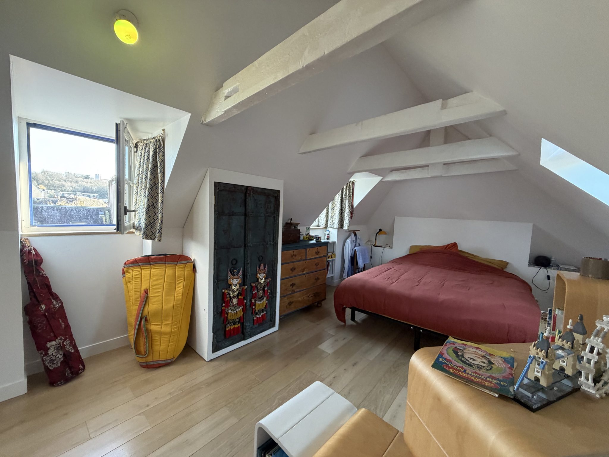 Exclusivité Agence. Quimper Emplacement Stratégique pour Maison de Ville avec Terrasse