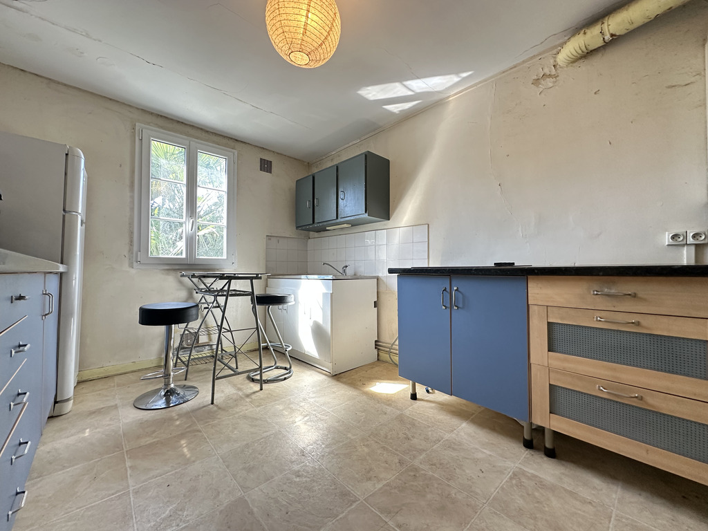 Au Coeur de la Basse-Ville de Quimperlé, Ensemble Immobilier Au Potentiel de 250m²  – Idéal Investisseur !