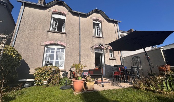 Quimper Coquette 1930 Pleine de Charme dans un Quartier Recherché, Centre Ville à Pied