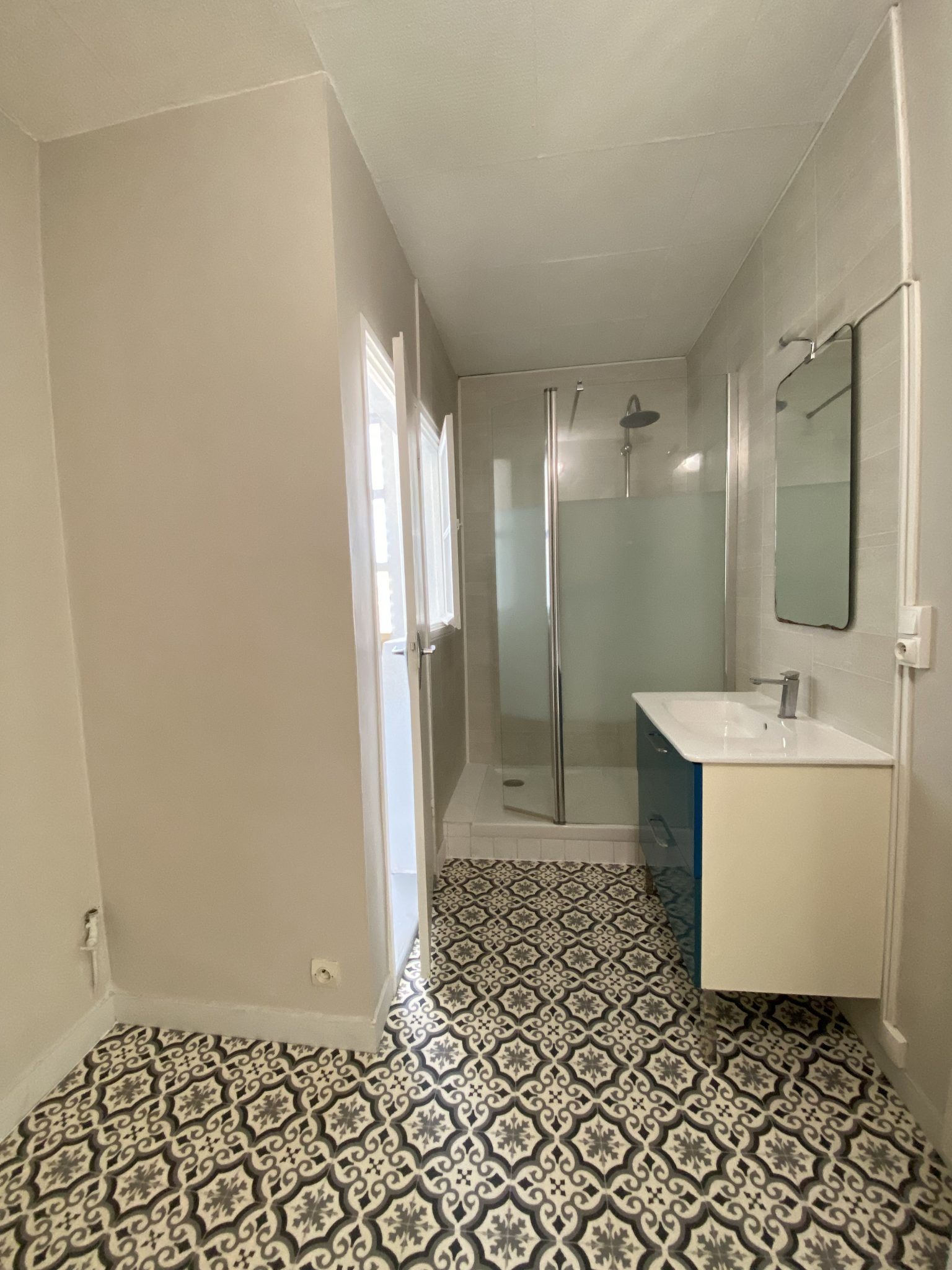 Exclusivité – Quimper Prat Maria – Appartement T4 rénové et lumineux avec vue sur l’Odet – Proche Commerces et Centre-Ville