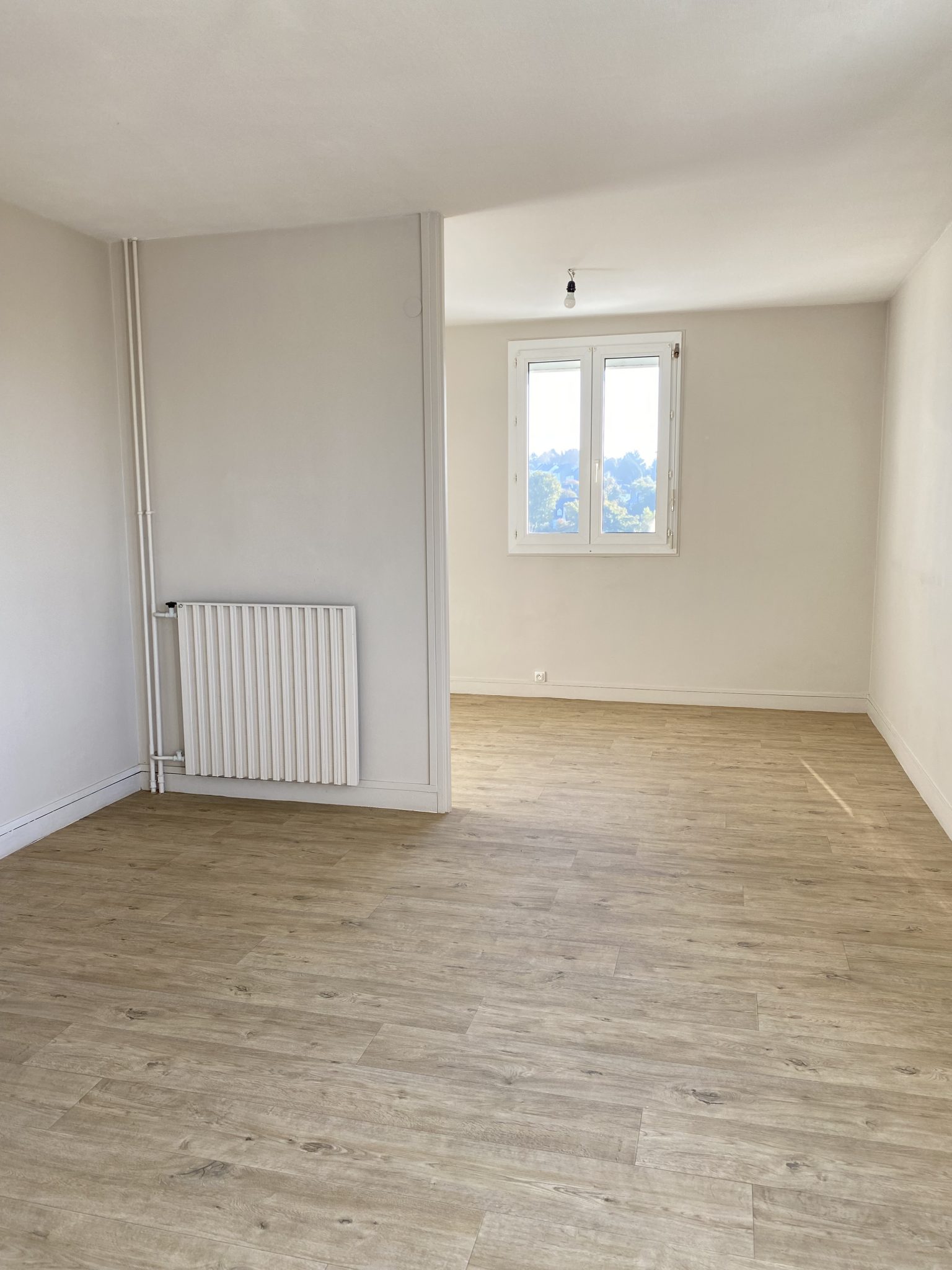 Exclusivité – Quimper Prat Maria – Appartement T4 rénové et lumineux avec vue sur l’Odet – Proche Commerces et Centre-Ville