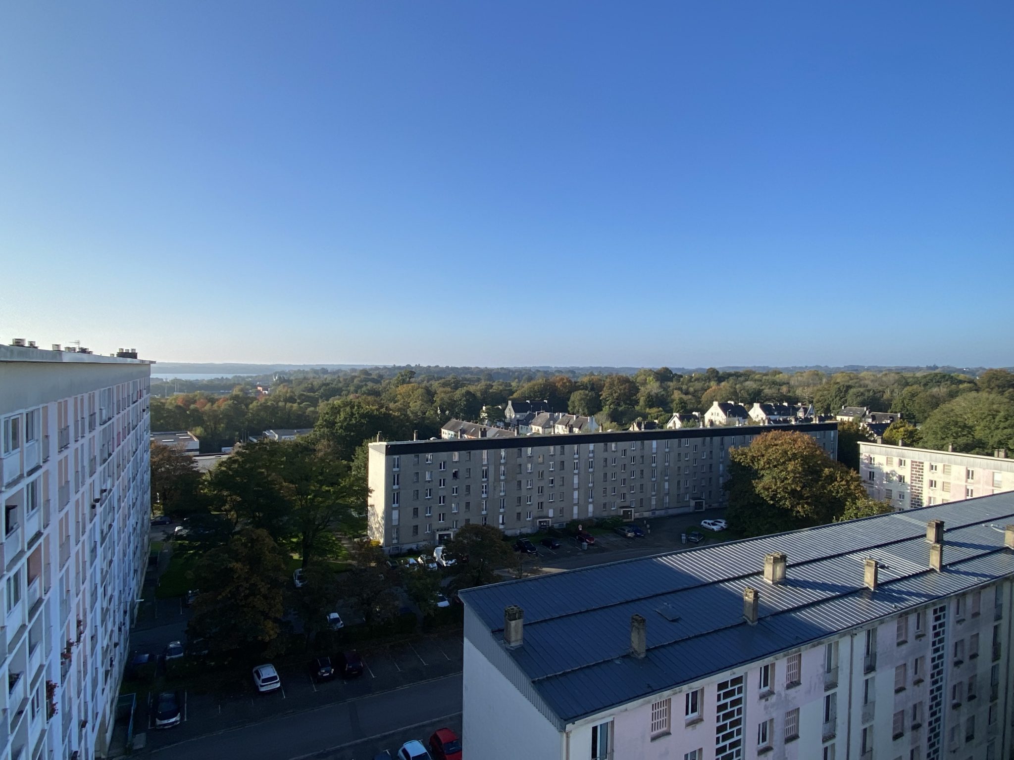 Exclusivité – Quimper Prat Maria – Appartement T4 rénové et lumineux avec vue sur l’Odet – Proche Commerces et Centre-Ville