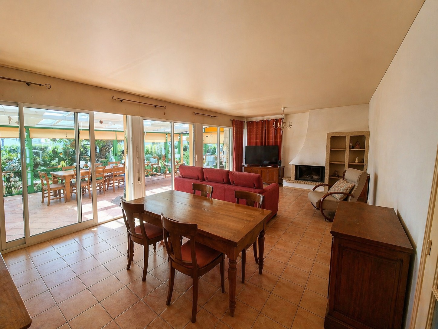 Guilvinec, Maison en Viager Occupé – Dame de 81 ans, Homme de 87 ans – Bouquet de 82 800 € + Rente de 980 €