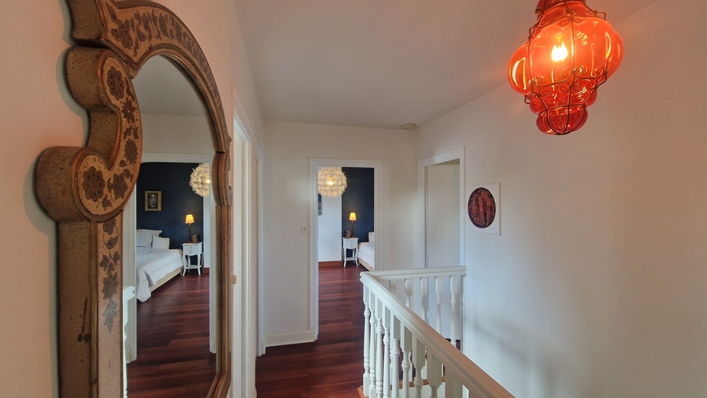 La Magie d’un Site Exceptionnel FACE à L’Océan en Baie de Douarnenez.. RARE…