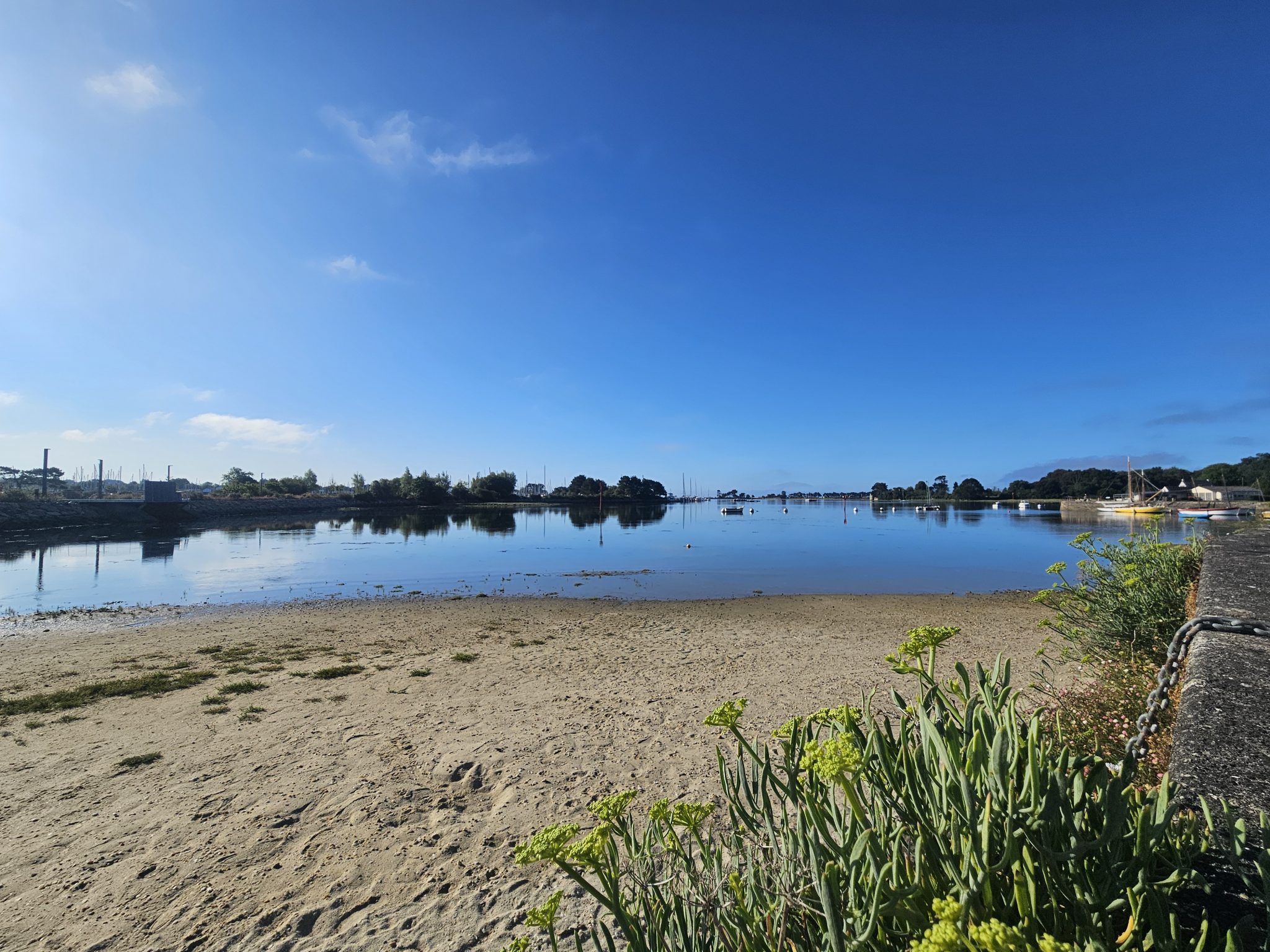 La Foret-Fouesnant, Penty de Charme face au Port de Plaisance et au Golf de Cornouaille