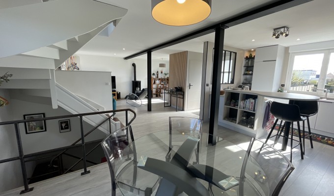 Quimper 12 mn , Rénovation Qualitative & Aboutie Pour Maison Traditionnelle (140 m²) Avec Garage & Jardin