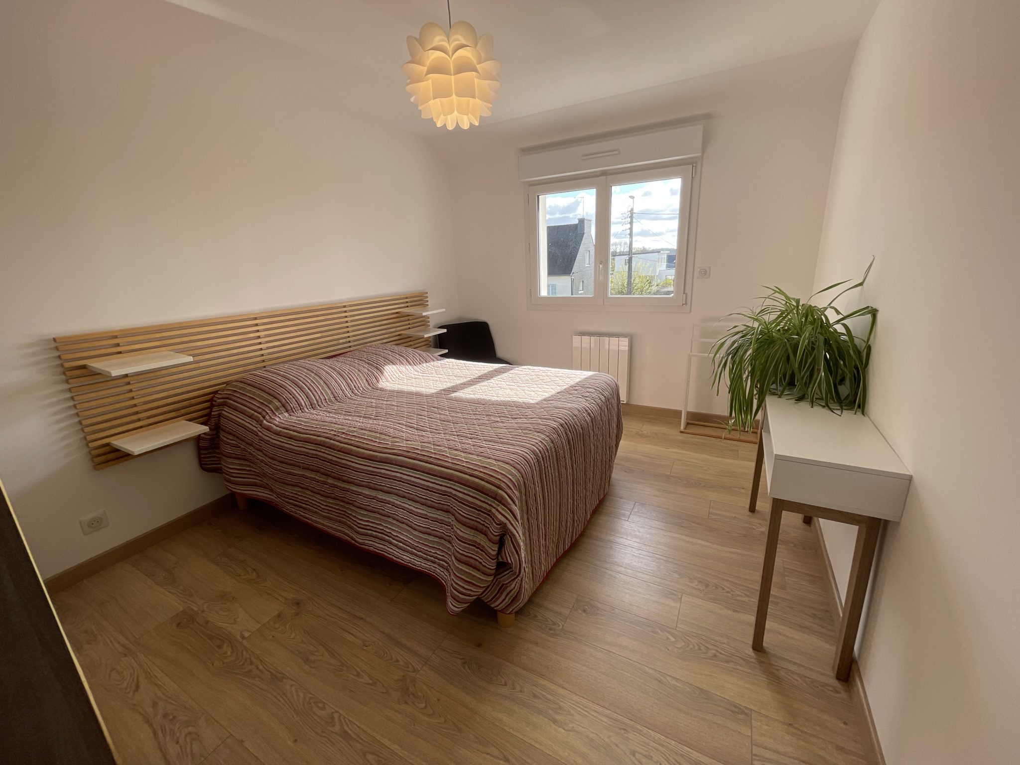 Quimper 12 mn , Rénovation Qualitative & Aboutie Pour Maison Traditionnelle (140 m²) Avec Garage & Jardin