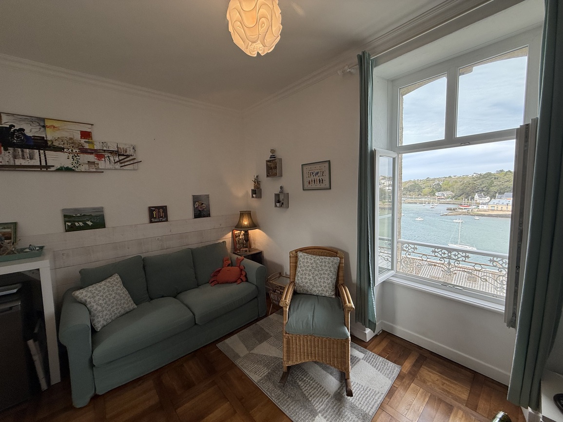 Audierne – Appartement de 30m² avec Vue sur le Port Commerces & Plages à Pied