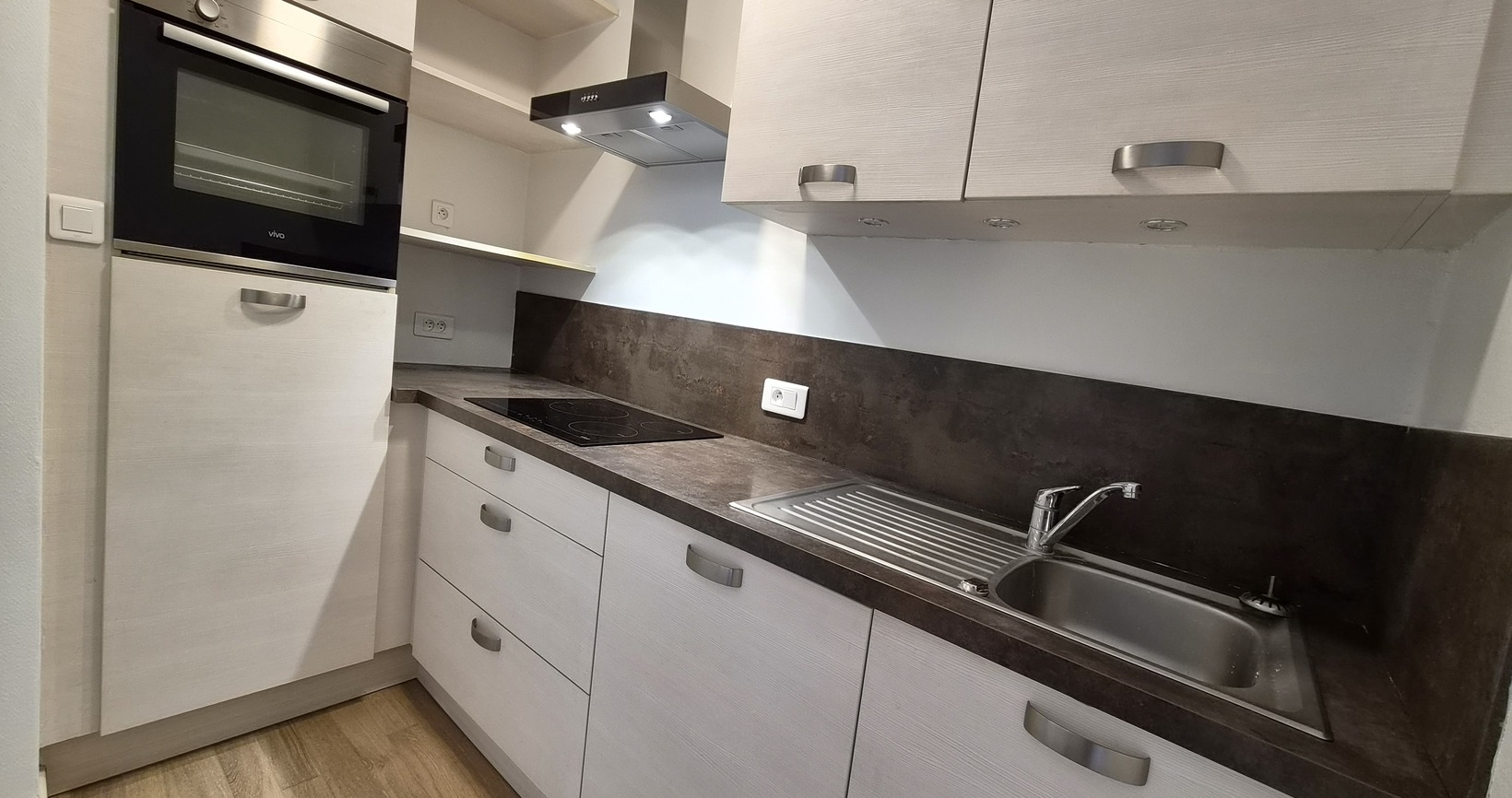 A LOUER- Disponible immédiatement – Quimper, Quartier Saint Marc Appartement T2 avec Balcon & Ascenseur