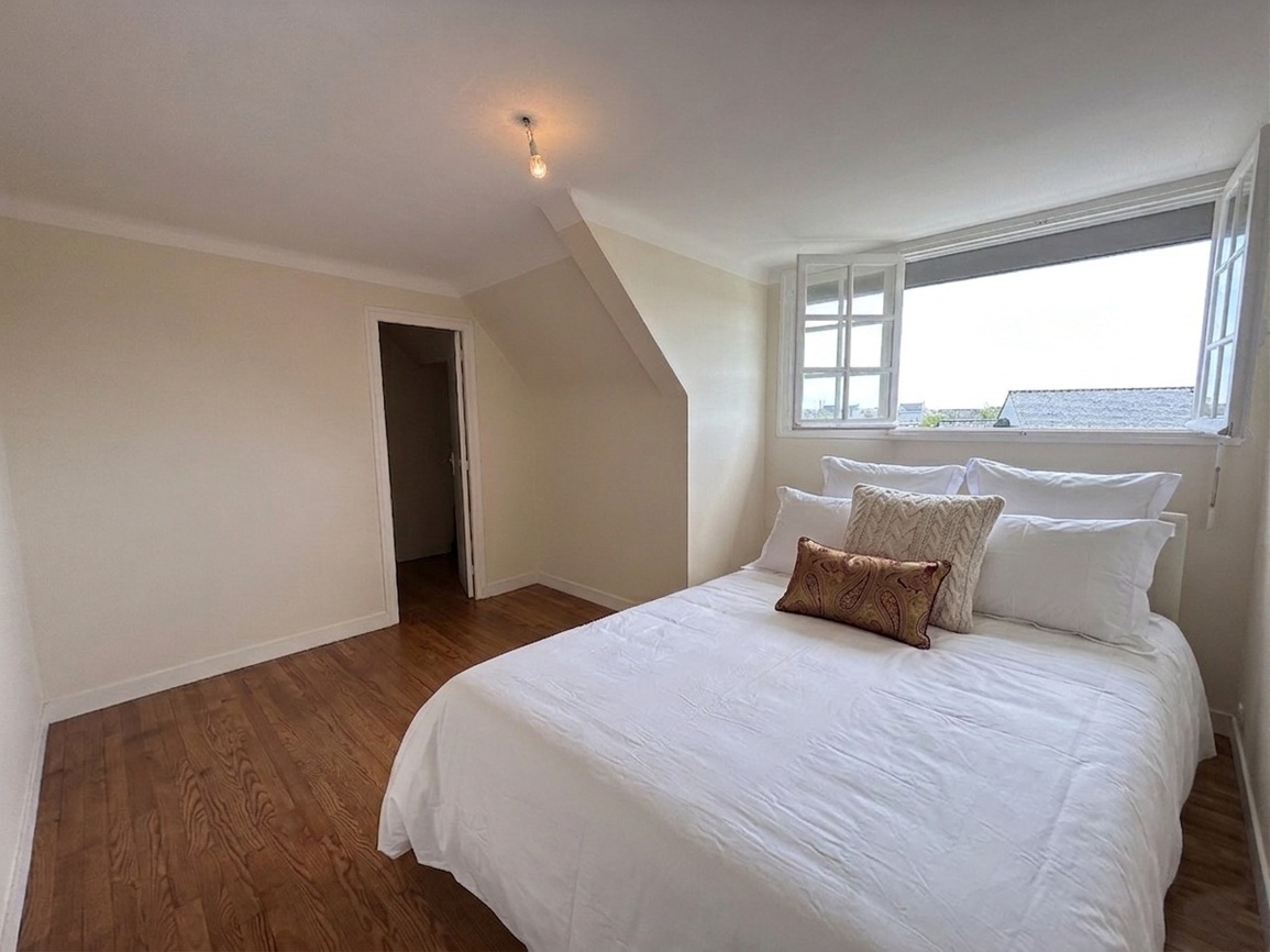 Audierne – Jolie Maison Rénovée Située au Calme Proche Commerces et Plages