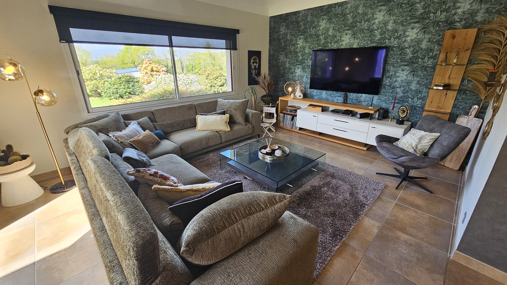 Plogastel-Saint-Germain – L’élégante Plain-pied aux Prestations Soignées à 15 min de Quimper & du Littoral