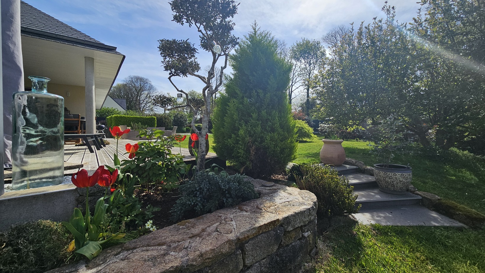 Plogastel-Saint-Germain – L’élégante Plain-pied aux Prestations Soignées à 15 min de Quimper & du Littoral