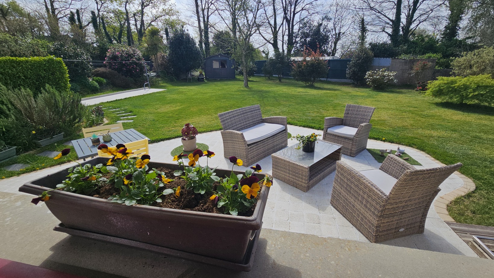 Plogastel-Saint-Germain – L’élégante Plain-pied aux Prestations Soignées à 15 min de Quimper & du Littoral