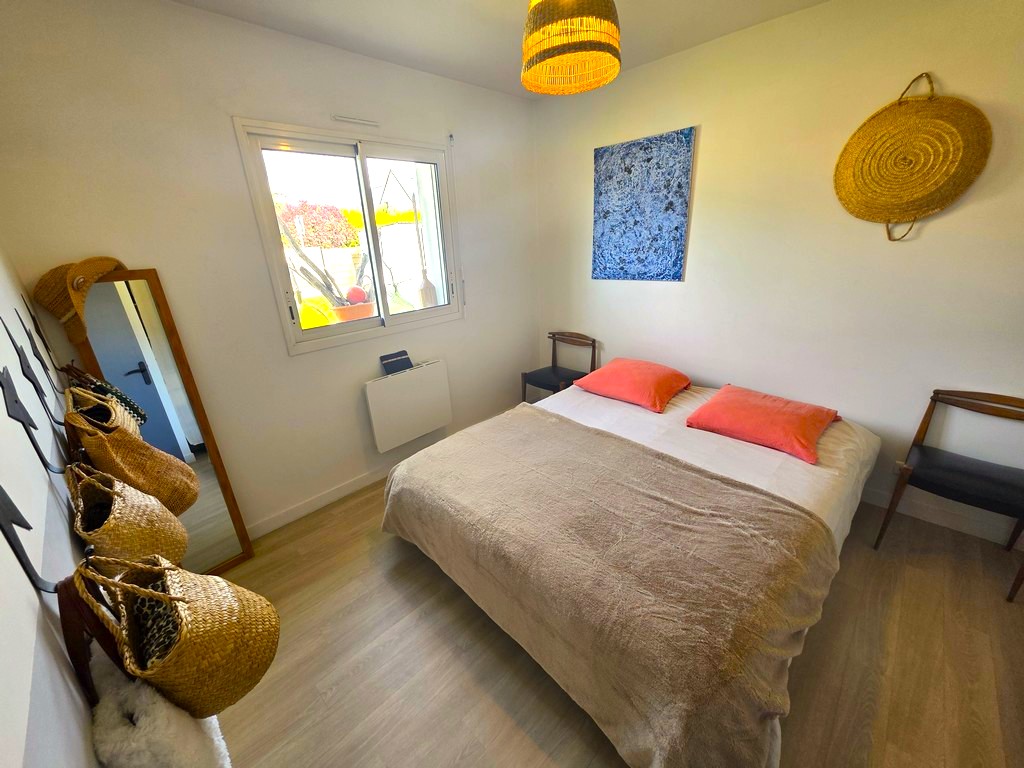 Quimper (10 min) – Impeccable Maison Baignée de Lumière Avec Jardin, à Proximité Immédiate des écoles et commerces