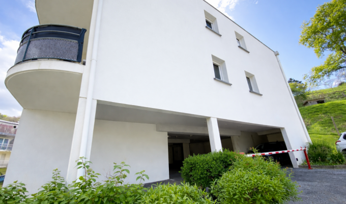 A LOUER. Libre immédiatement ! Quimper, Quartier Kerlan Vihan, Appartement T3 avec Parking !