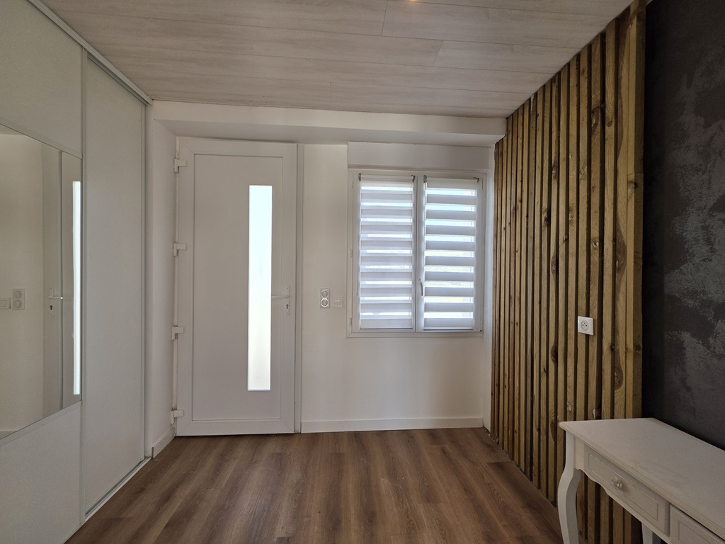 PENMARC’H, Vue mer et Plage à pied, Maison 50′ Entièrement rénovée 5 chambres, et Jardin Clos