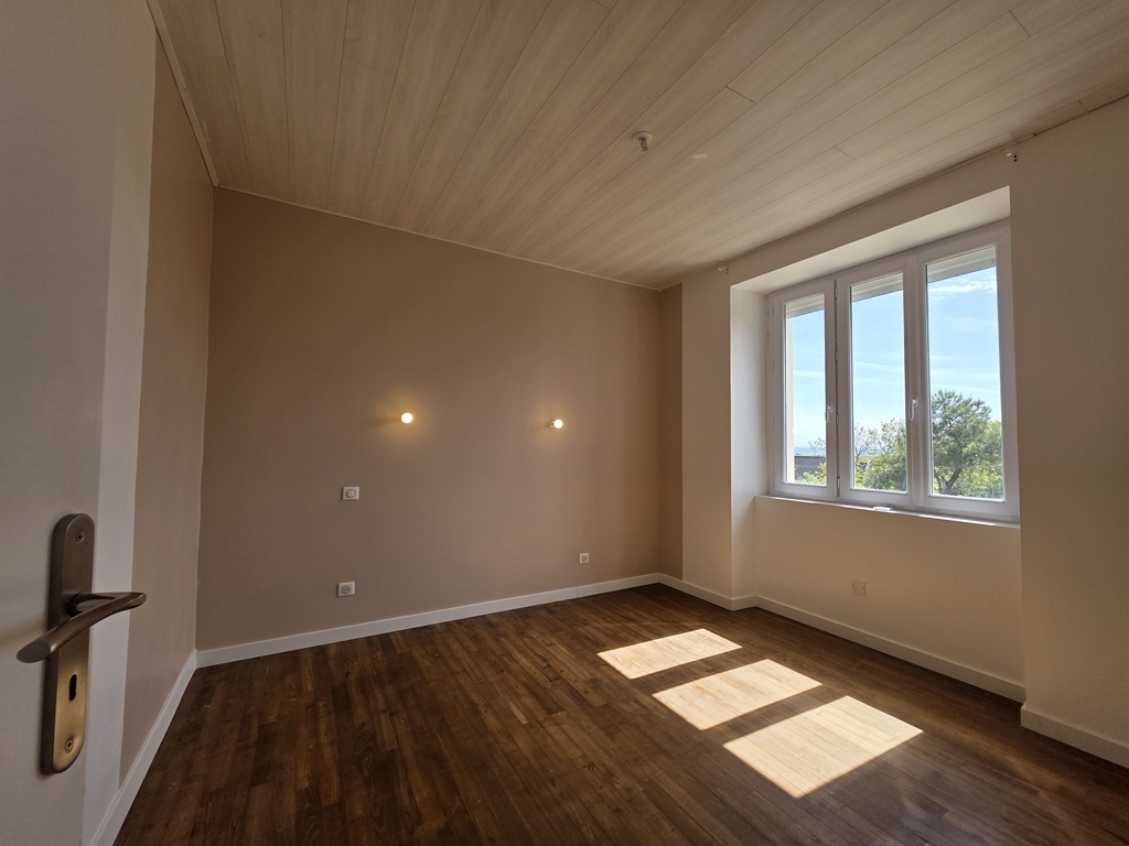 PENMARC’H, Vue mer et Plage à pied, Maison 50′ Entièrement rénovée 5 chambres, et Jardin Clos