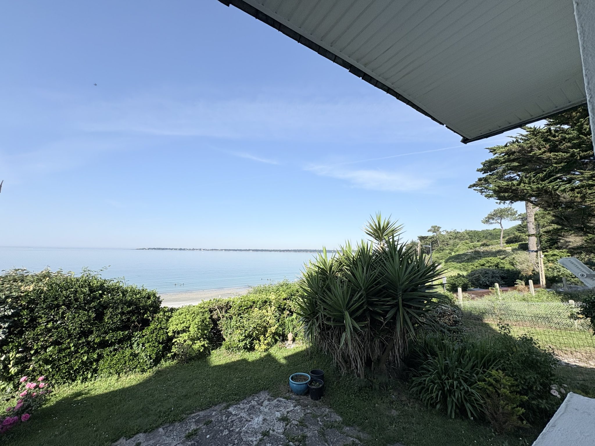 Concarneau, Vue Océan Panoramique & Accès Direct Plage Pour  Maison Familiale Avec Jardin