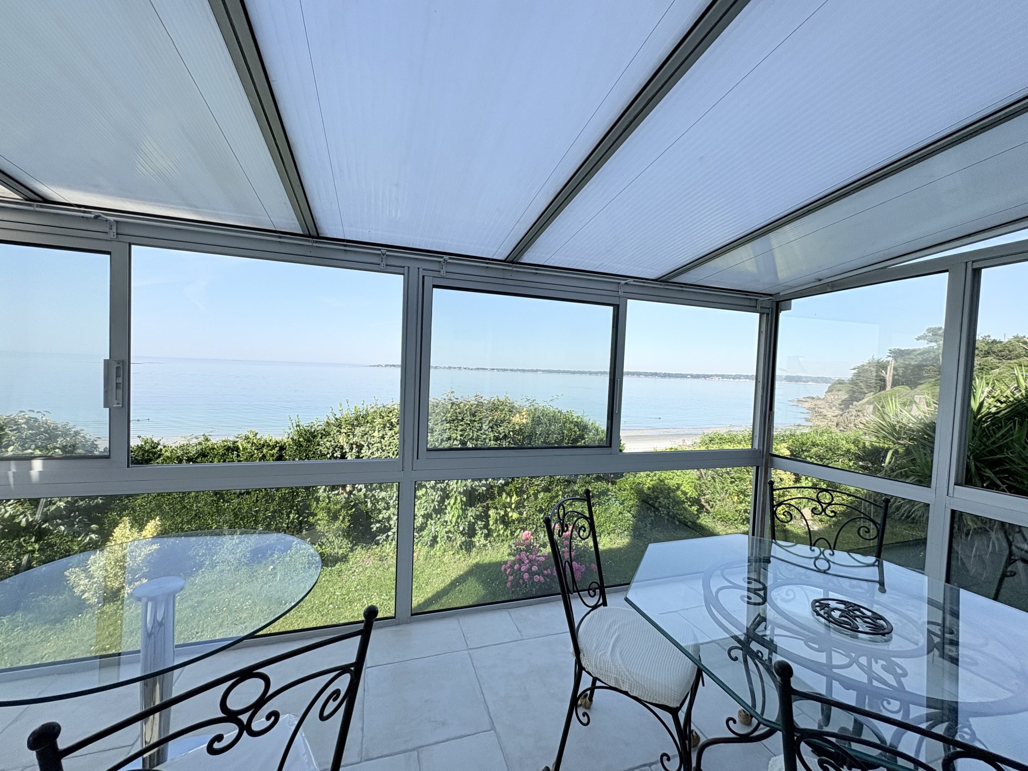 Concarneau, Vue Océan Panoramique & Accès Direct Plage Pour  Maison Familiale Avec Jardin