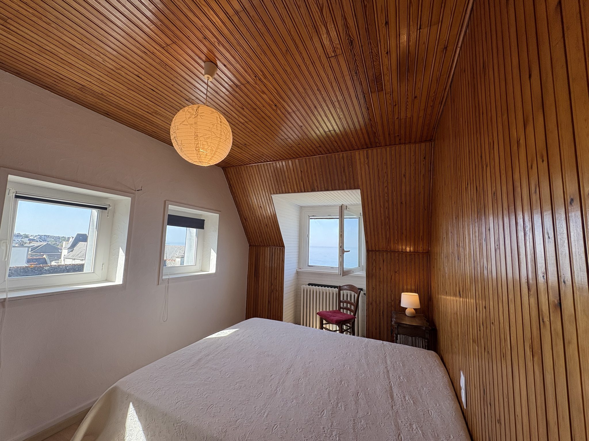 Concarneau, Vue Océan Panoramique & Accès Direct Plage Pour  Maison Familiale Avec Jardin