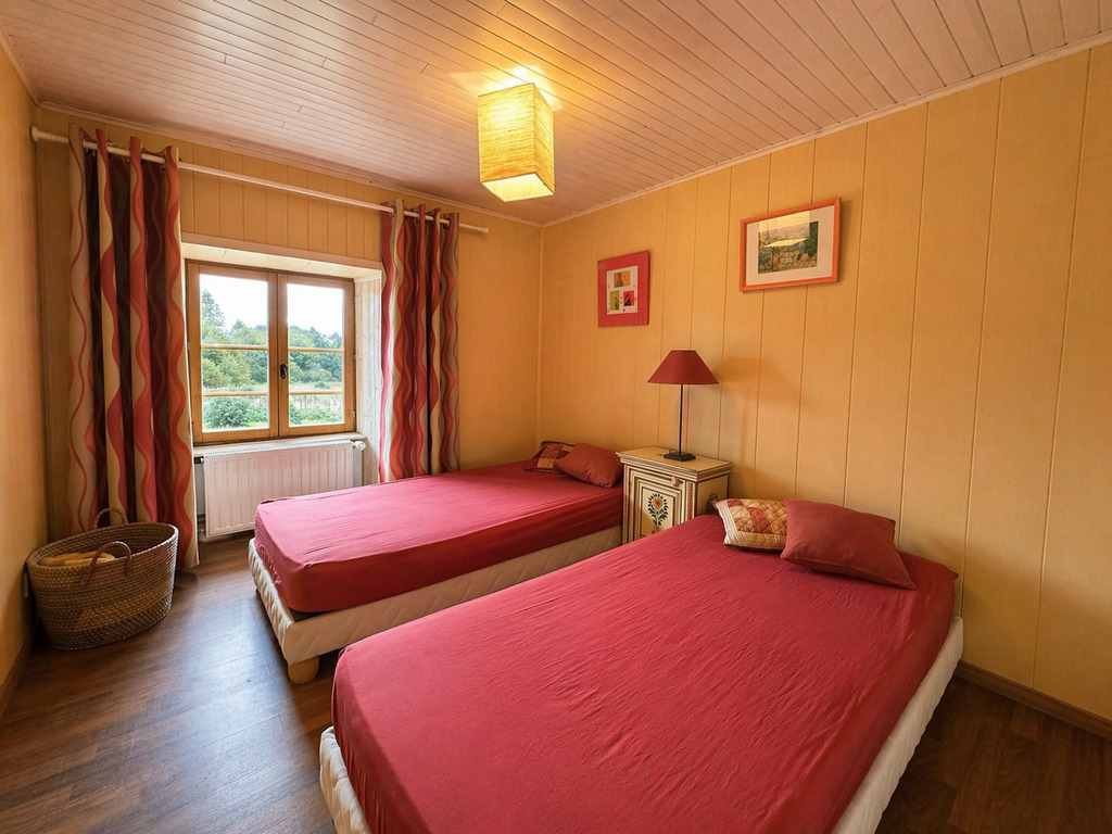 Longère du XVIIIe siècle rénovée – Un écrin de nature au cœur des Monts d’Arrée