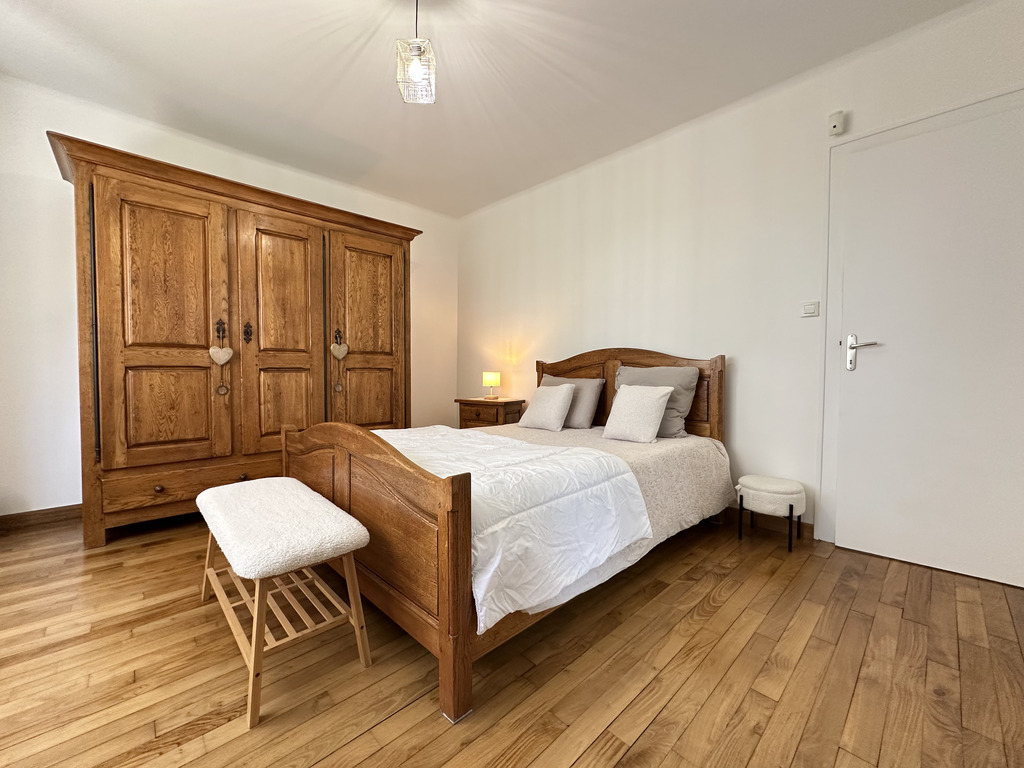 Exclusivité Agence ! Bannalec, Maison Familiale de 130 m² avec Jardin ! Proche Commerces et Ecoles.