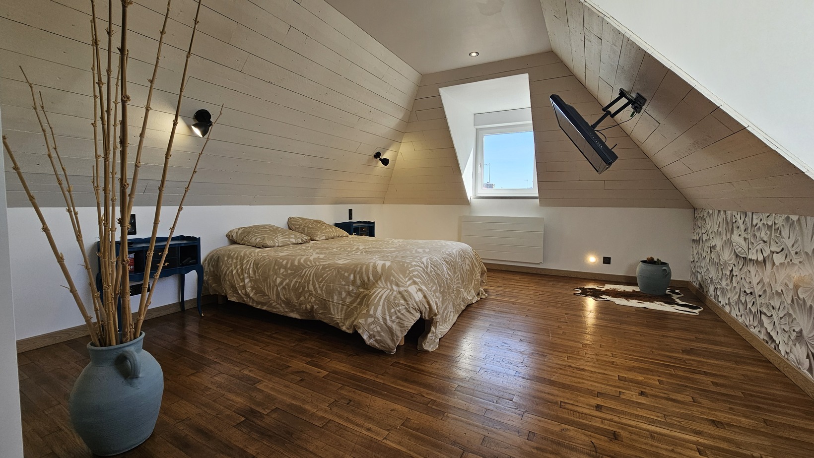 TREGUNC – Généreuse Maison de Caractère 1900 Rénovée (228m²) Au Centre-Bourg & À Deux Pas des Plages