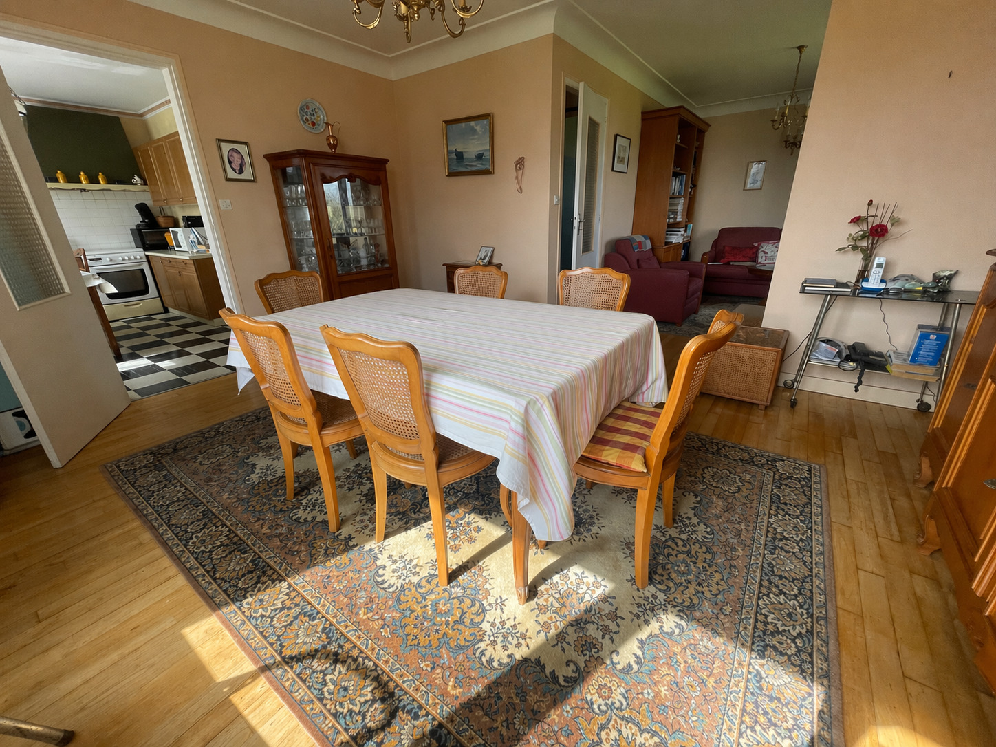 Exclusivité Agence – Ergué Gabéric, Maison Traditionnelle Avec Jardin ( 860 m²) Sur Sous-Sol