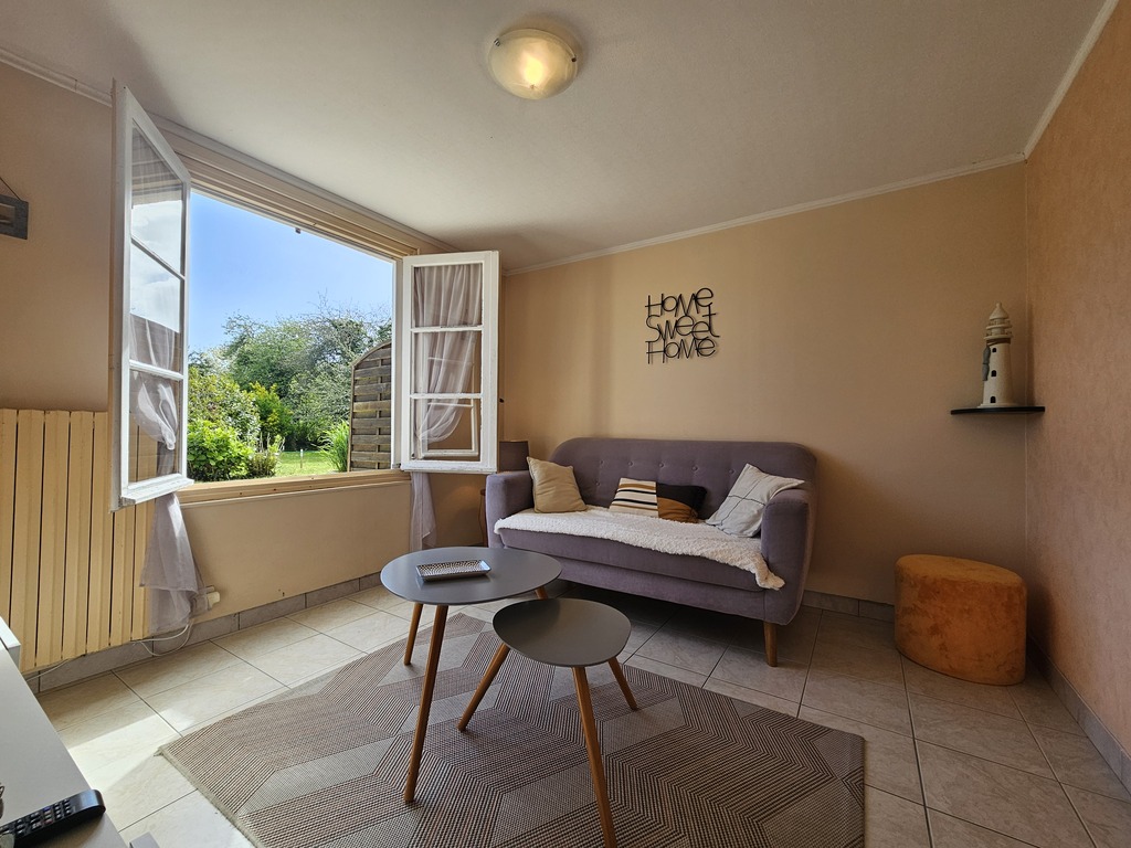 FOUESNANT Maison en Pierres avec Penty à 1km d’une magnifique Plage de Sable Blanc