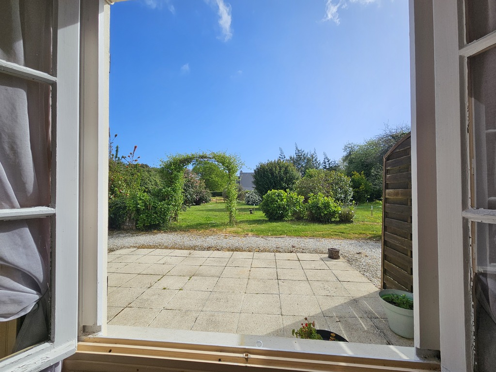 FOUESNANT Maison en Pierres avec Penty à 1km d’une magnifique Plage de Sable Blanc