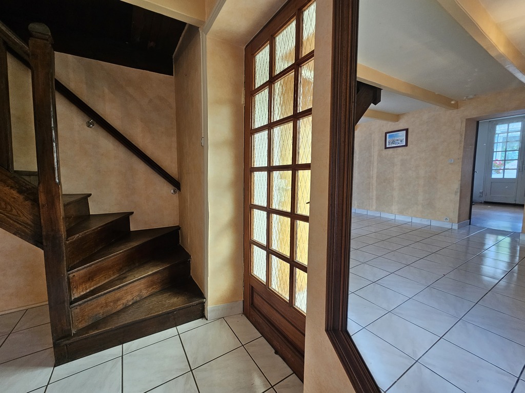 FOUESNANT Maison en Pierres avec Penty à 1km d’une magnifique Plage de Sable Blanc