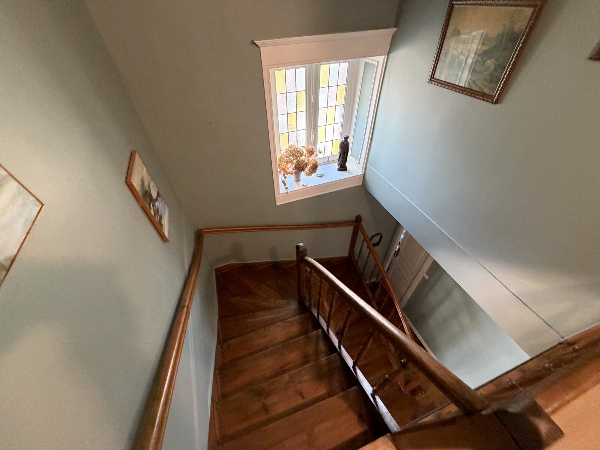 Quimper Centre Quartier des Arts & de la Culture – Vaste Maison Bourgeoise (224 m²) du XXème siècle