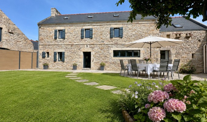 Plouhinec – Magnifique Propriété à 2 Pas de l’Océan avec Maison d’Habitation & 3 Gîtes dans un Cadre Bucolique