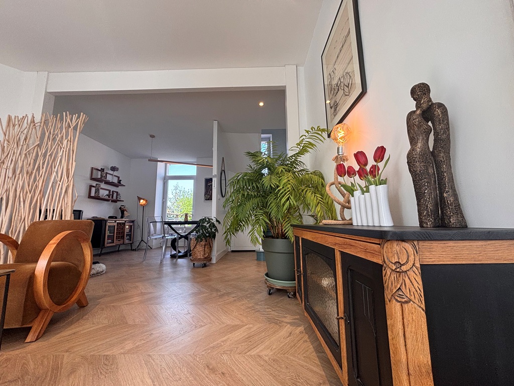 Quimper centre ville à Pied. Coquette Maison des Années 1930 Entièrement Rénovée avec Jardin