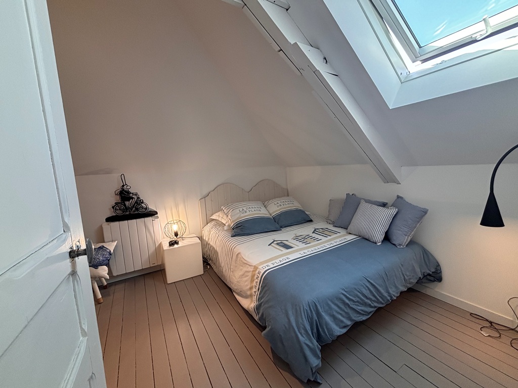 Quimper centre ville à Pied. Coquette Maison des Années 1930 Entièrement Rénovée avec Jardin