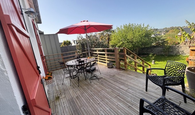 Quimper centre ville à Pied. Coquette Maison des Années 1930 Entièrement Rénovée avec Jardin